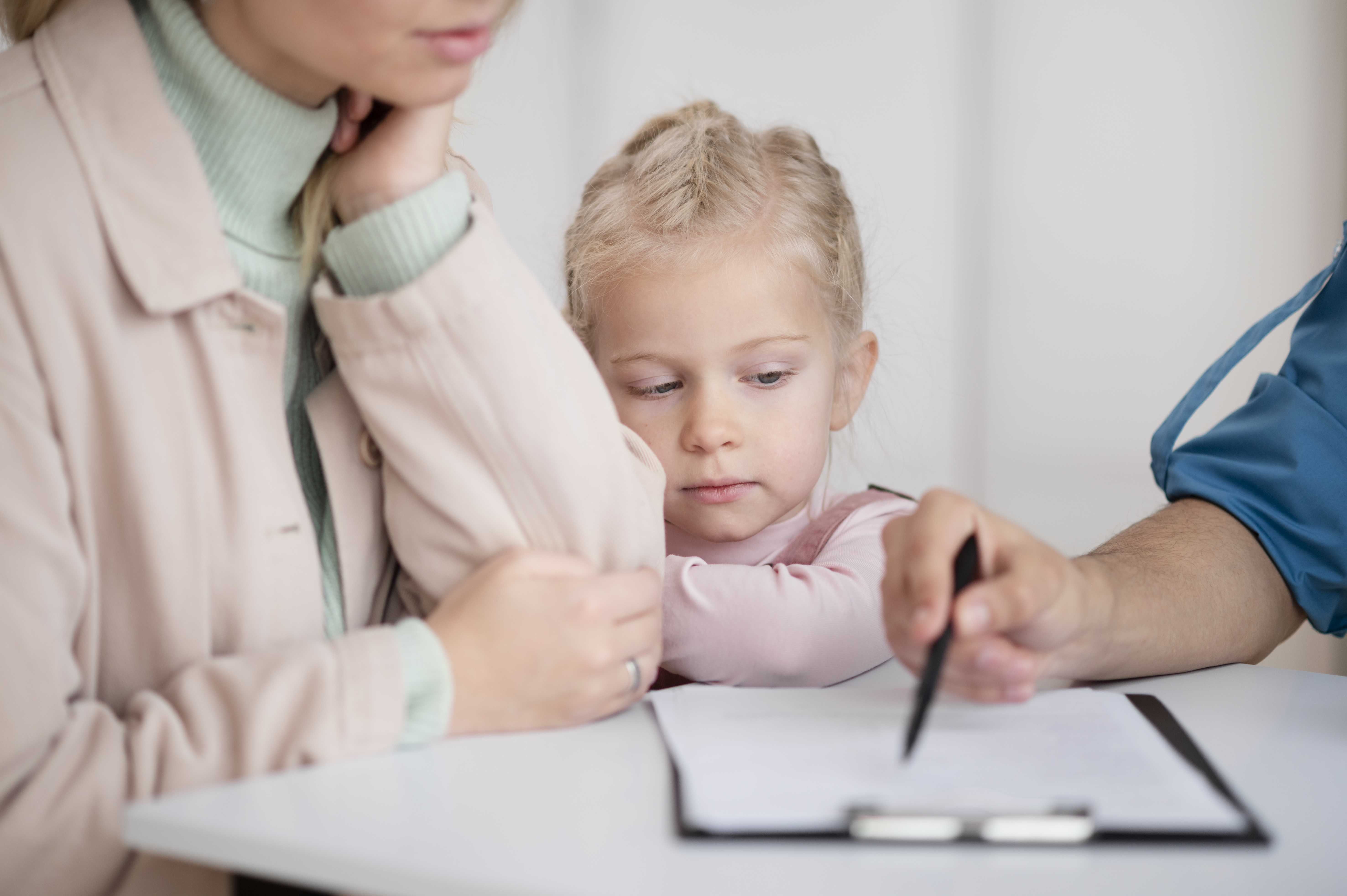 Prídavky na dieťa (Kindergeld) stúpnu v roku 2026:koľko peňazí budú rodičia čoskoro dostávať?