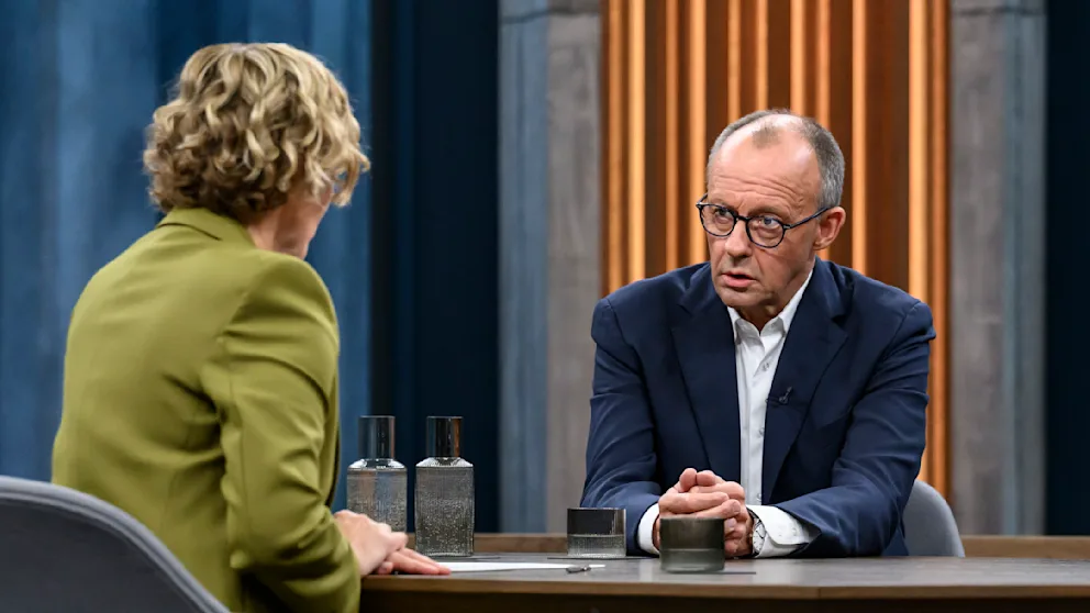 Merz pripravuje Nemcov na klesajúce mzdy